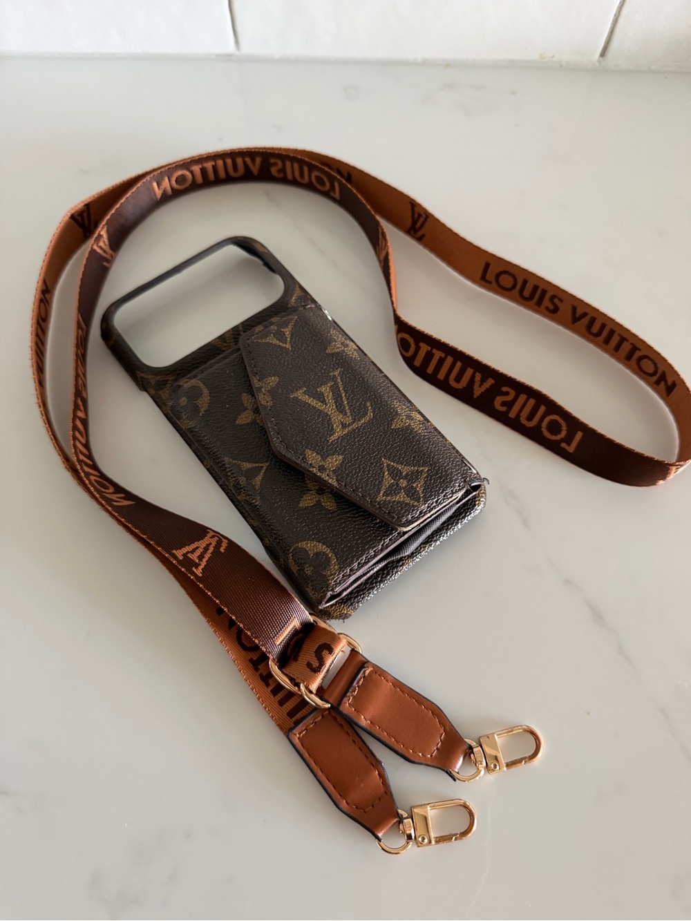 iPhone 17 pro max Louis Vuitton Brown Monogram Phone Case with Brown Logo Strap